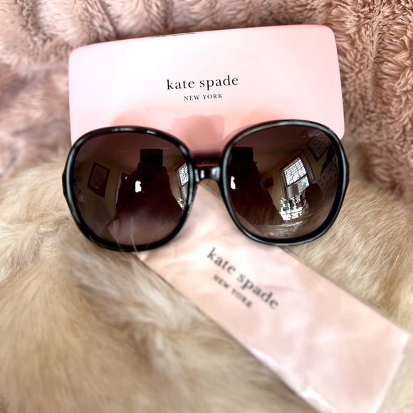 kate spade Accessories - Kate Spade oversized women’s sunglasses